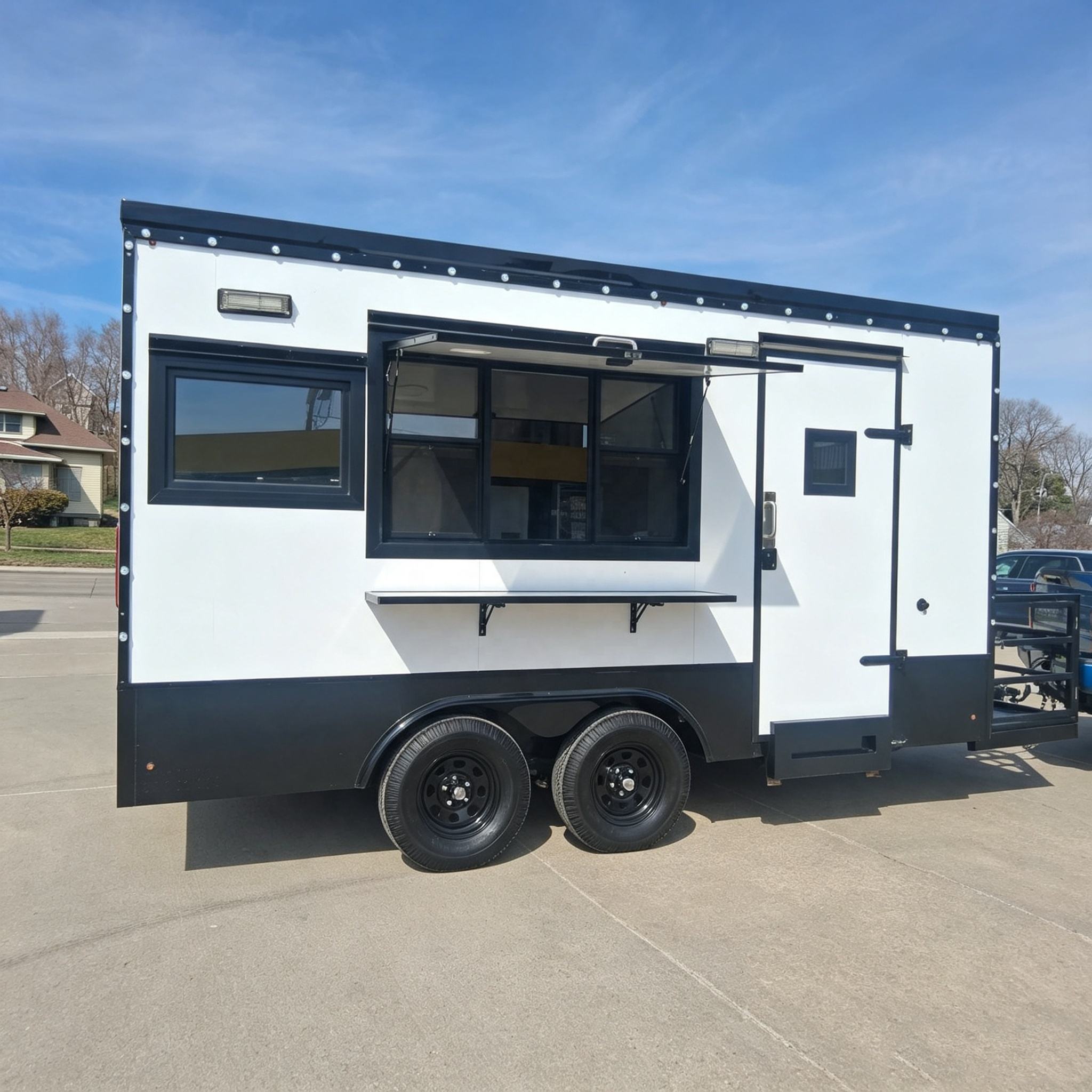 Fully-Equipped Mobile Catering - Food Snacks Catering recension och pris